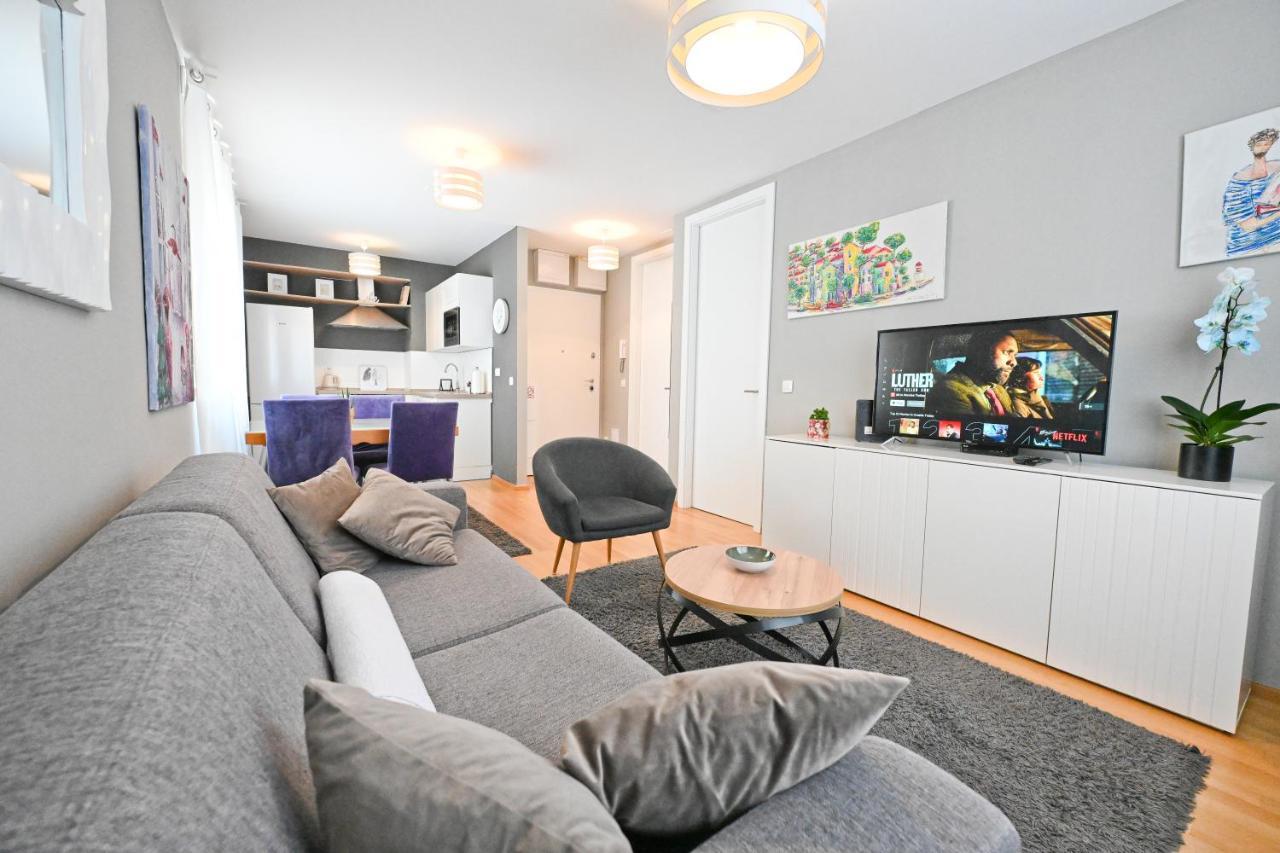 Apartman Zadar City Inn 2 & Free Private Parking Ngoại thất bức ảnh